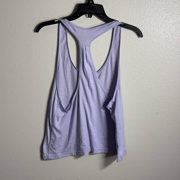 Lululemon‎ Athletica Women lilac Tank Top Sleeveless size 8 - Picture 4 of 7